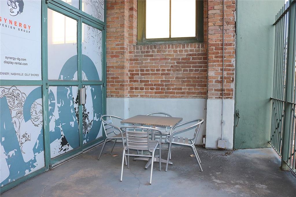 1107 S PETERS Street 120CB