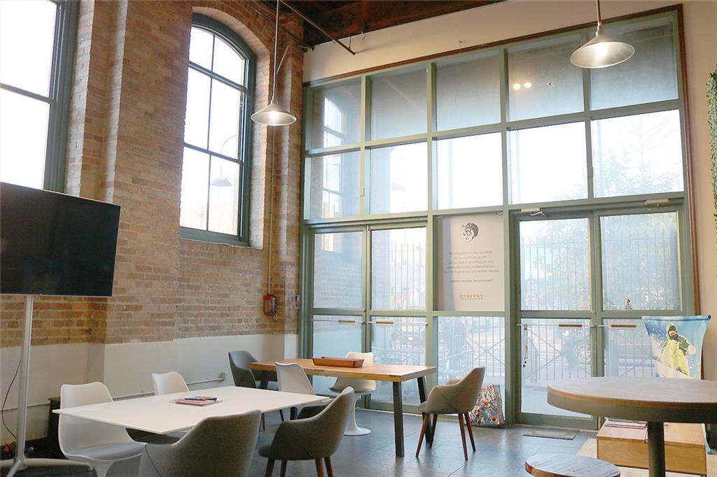 1107 S PETERS Street 120CB