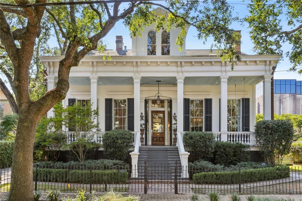 535 LOWERLINE Street
