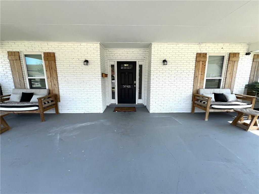 925 MARLENE Drive