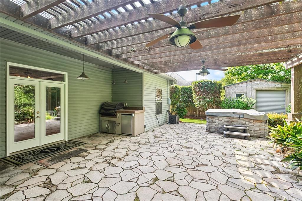 Covington, Louisiana 70435, United States, 3 Bedrooms Bedrooms, ,3 BathroomsBathrooms,Residential,Pending,138818