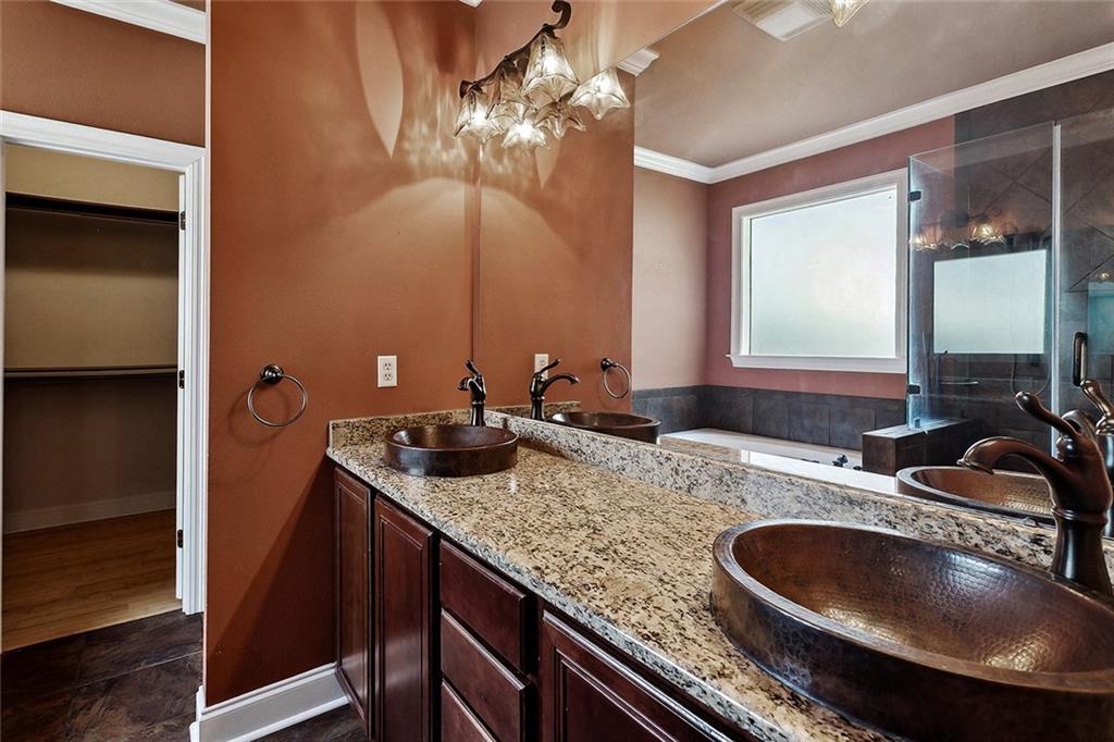 Covington, Louisiana 70435, United States, 3 Bedrooms Bedrooms, ,3 BathroomsBathrooms,Residential,Pending,138818