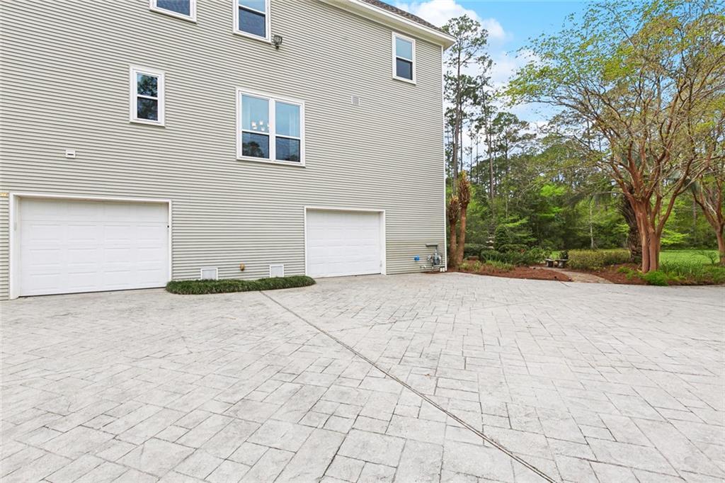 59250 LACOMBE HARBOR Lane