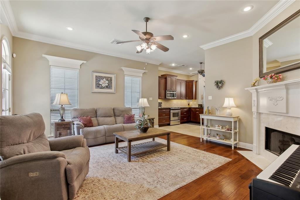 207 CARRIAGE PINES Lane