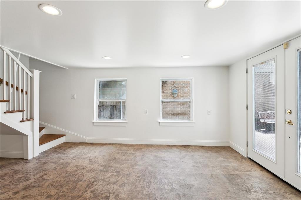 New Orleans, Louisiana 70125, United States, 3 Bedrooms Bedrooms, ,2 BathroomsBathrooms,Residential,Active,123550