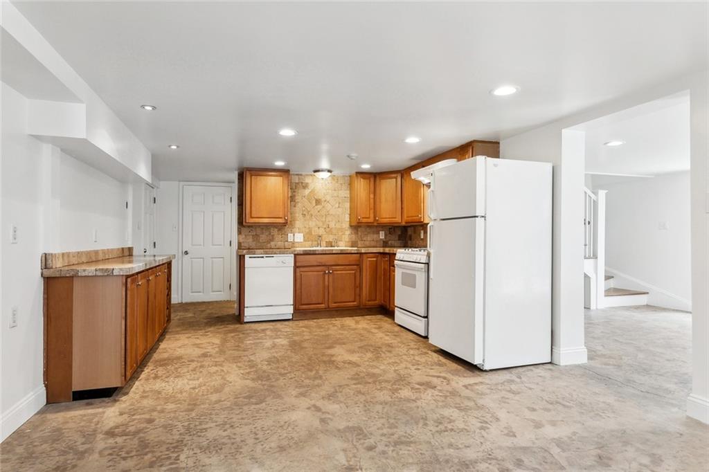 New Orleans, Louisiana 70125, United States, 3 Bedrooms Bedrooms, ,2 BathroomsBathrooms,Residential,Active,123550