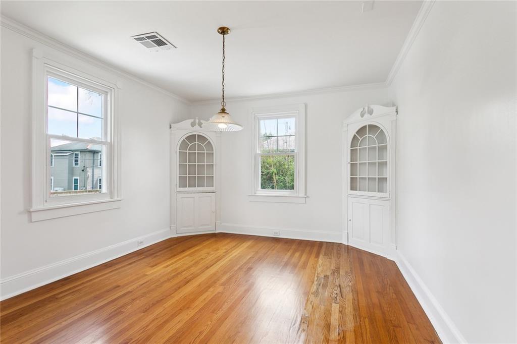 New Orleans, Louisiana 70125, United States, 3 Bedrooms Bedrooms, ,2 BathroomsBathrooms,Residential,Active,123550