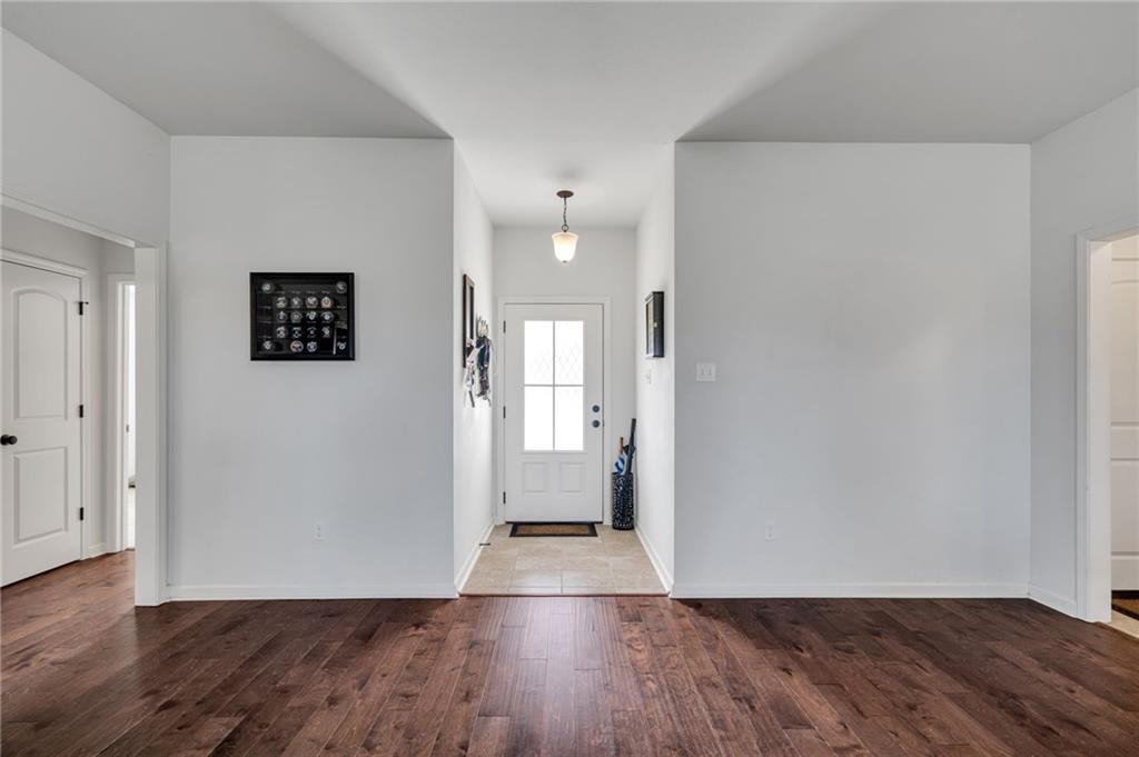 206 ASHTON OAKS Lane