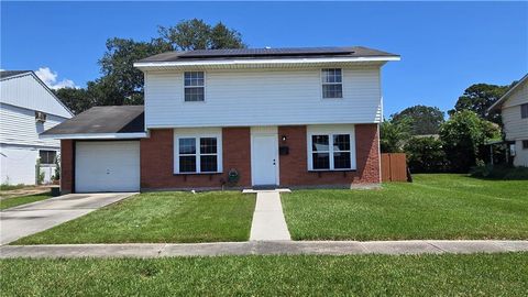 321 AMAPOLA Circle Terrytown LA 70056