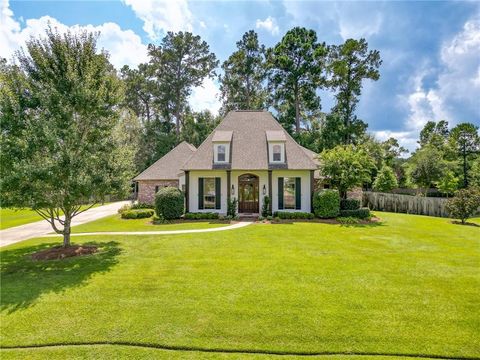 349 RED GUM Drive Madisonville LA 70447