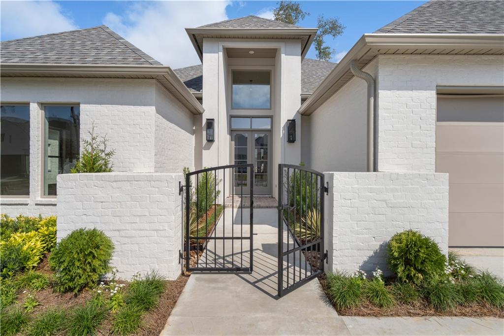 4237 CYPRESS POINT Drive