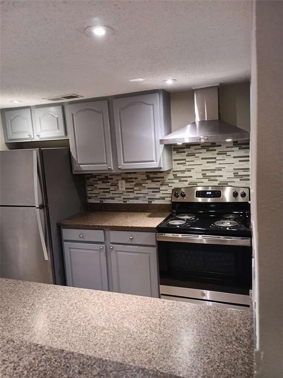 203 E CLUB Drive 1
