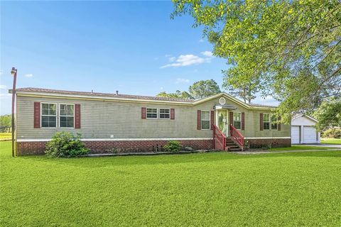 Photo of 50180 HIGHWAY 445 Highway, Loranger, LA 70446 (MLS # 2560572)