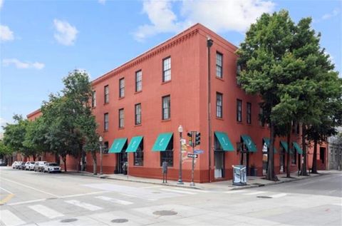 330 JULIA Street 324 New Orleans LA 70130
