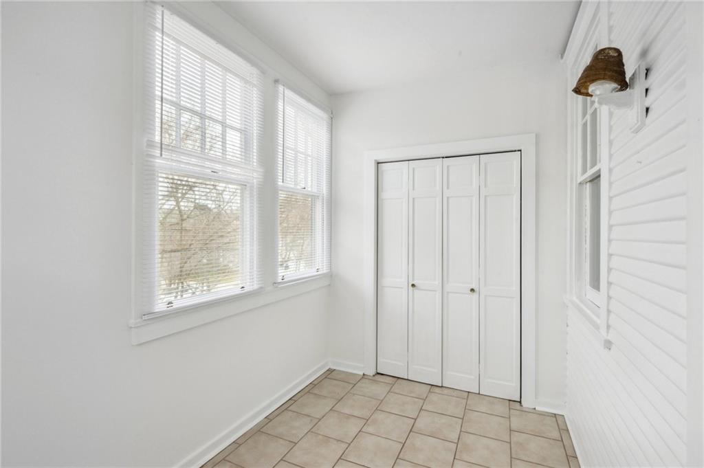 New Orleans, Louisiana 70118, United States, 1 Bedroom Bedrooms, ,1 BathroomBathrooms,Residential,Pending,43152