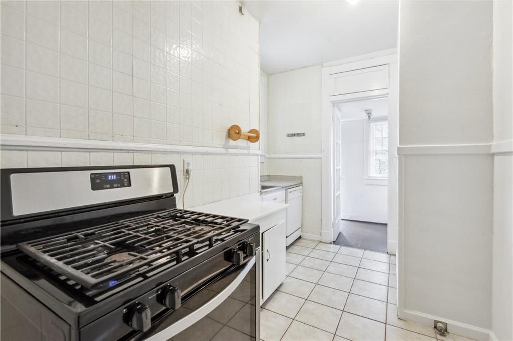 New Orleans, Louisiana 70118, United States, 1 Bedroom Bedrooms, ,1 BathroomBathrooms,Residential,Pending,43152