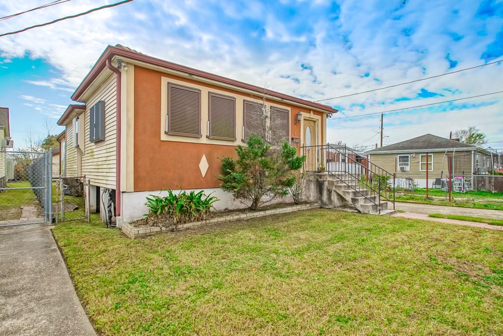 3019 HAMILTON Street