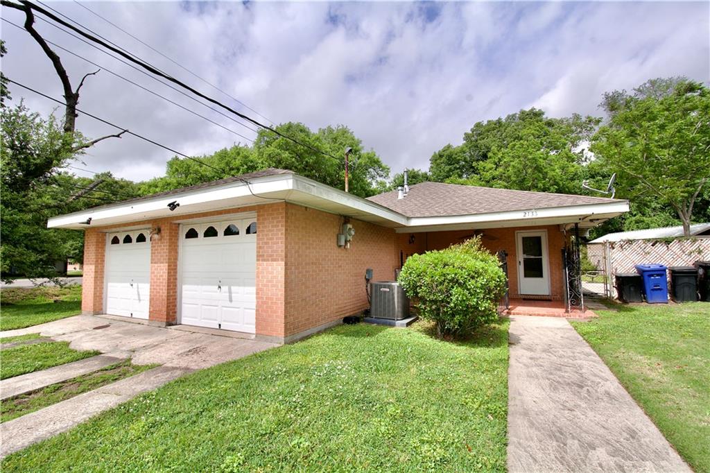 2133 ELLEN PARK Place