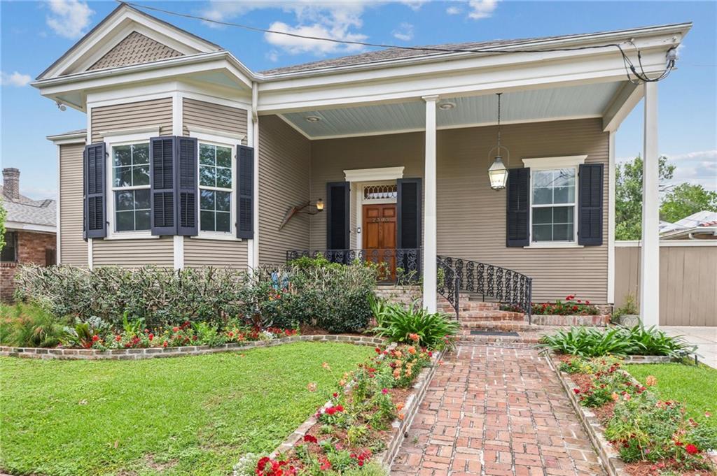 2303 BROADWAY Street