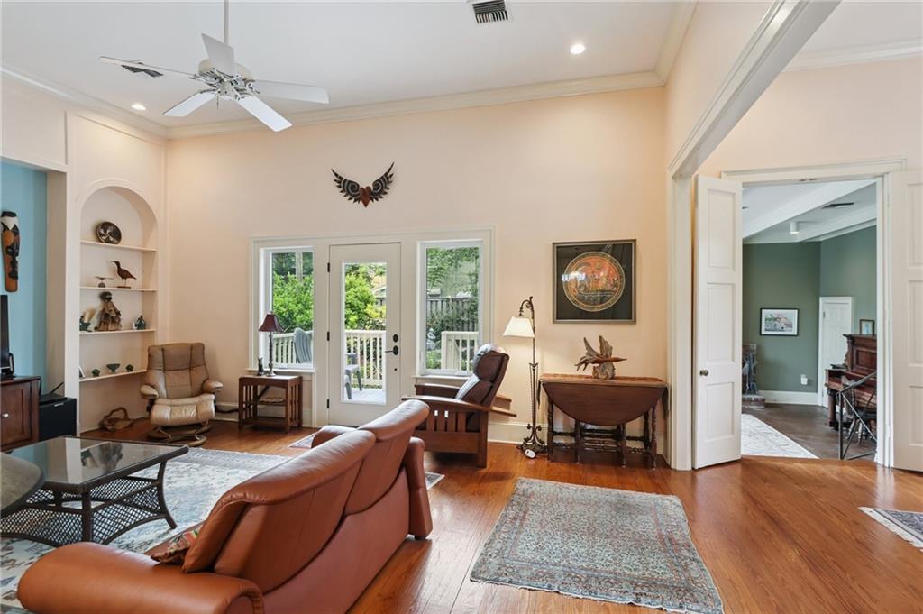 2303 BROADWAY Street