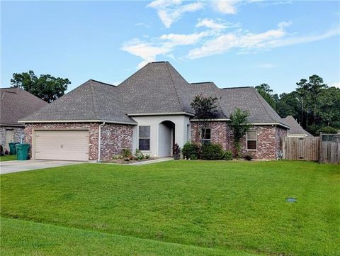 Photo of 40074 OLDE MILL Lane, Ponchatoula, LA 70454 (MLS # 2545550)