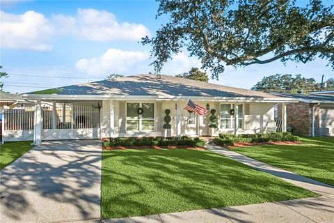 1821 N TURNBULL Drive Metairie LA 70001