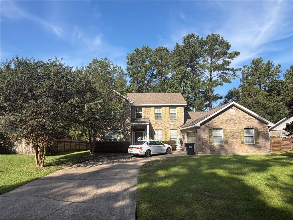 851 COMANCHE Drive 851