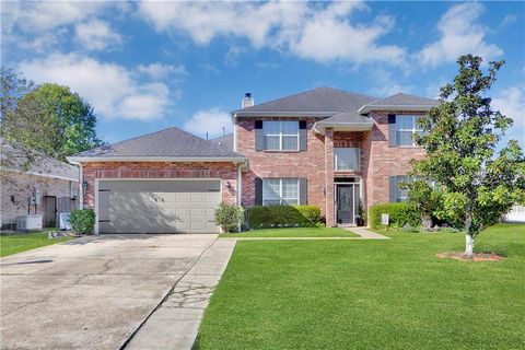 Photo of 305 STALLION Court, Covington, LA 70435 (MLS # 2557314)
