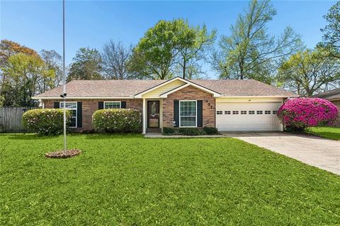 331 THAMES Drive Slidell LA 70458