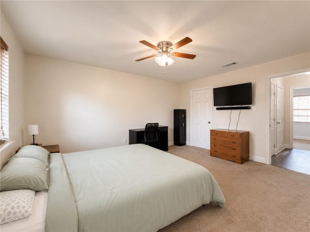 3133 VENTURA Lane