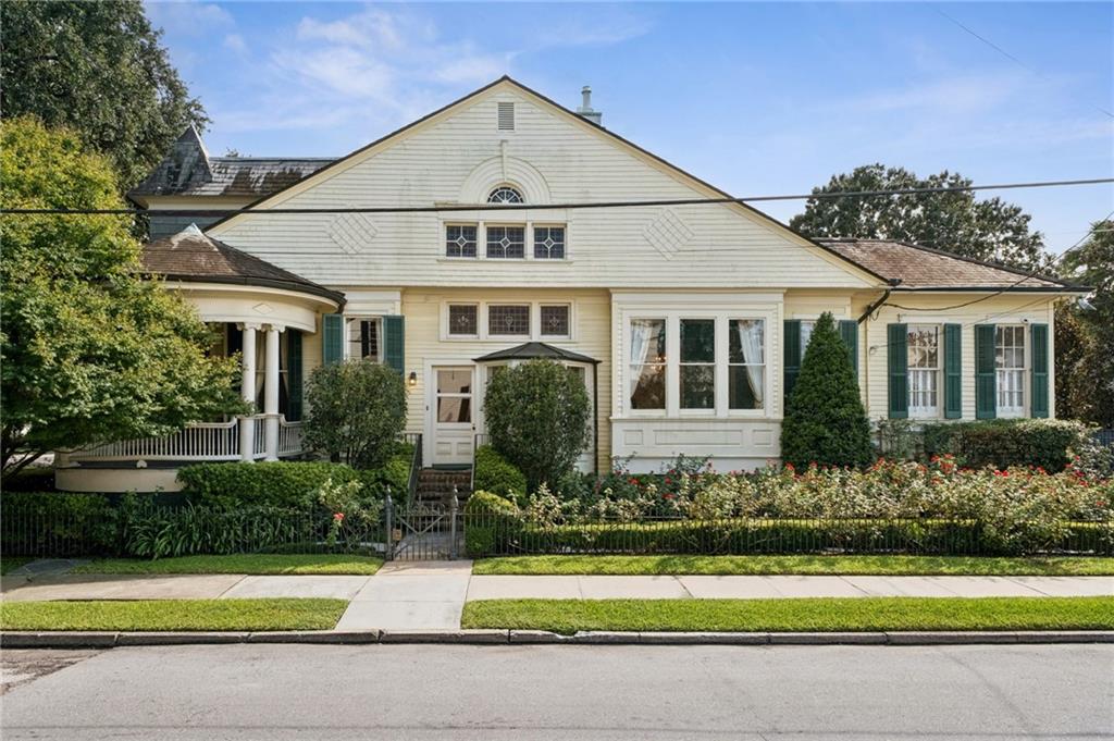 1234 HENRY CLAY Avenue