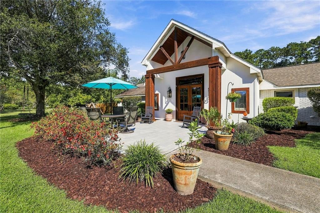 168 LALANNE Road
