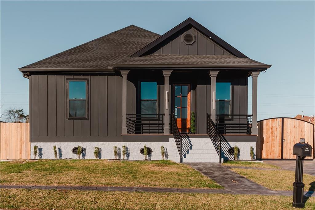 8429 BENJAMIN Street