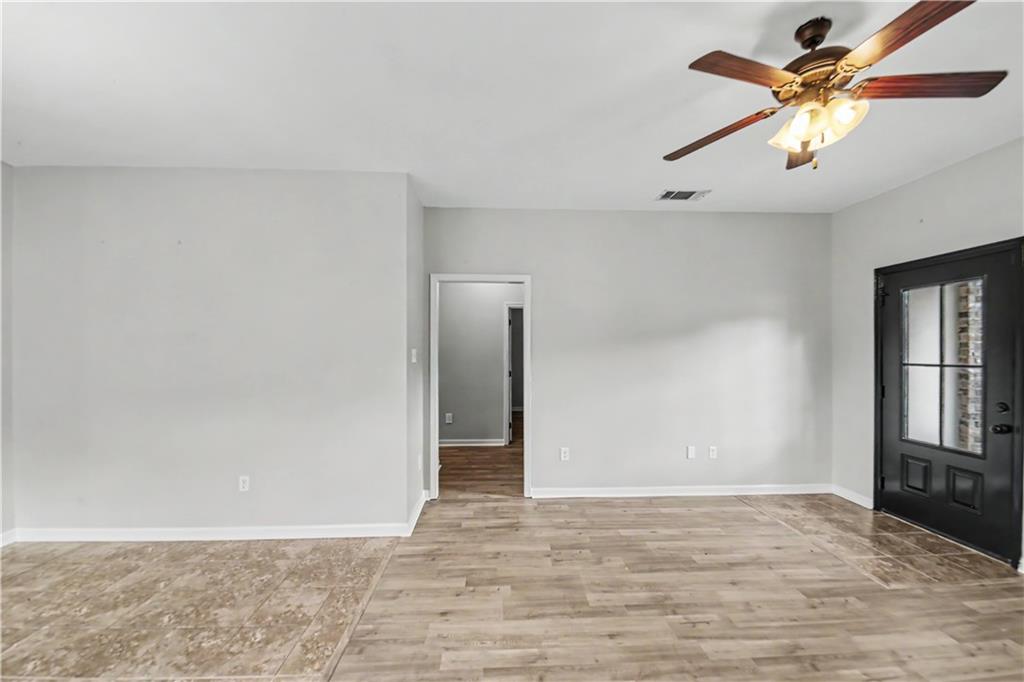 74300 ZETA Avenue