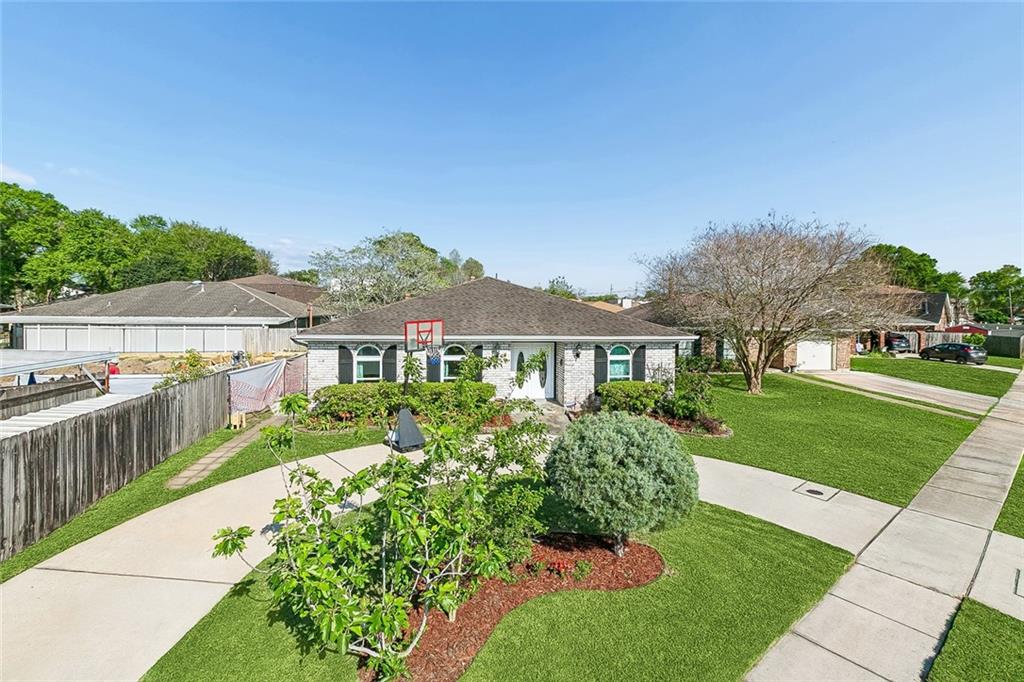 1705 PERSIMMON Avenue