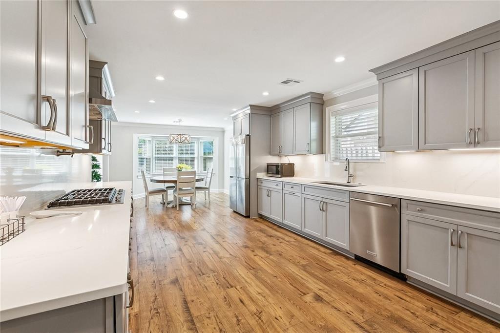 5048 PURDUE Drive