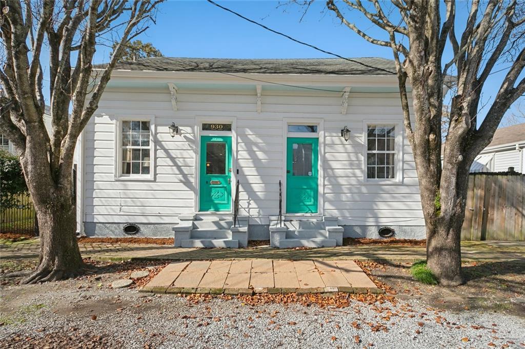 New Orleans, Louisiana 70115, United States, 2 Bedrooms Bedrooms, ,3 BathroomsBathrooms,Residential,Active,11605