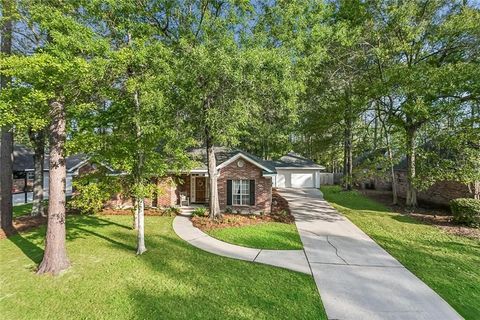 43 FOREST GREEN Drive Mandeville LA 70448