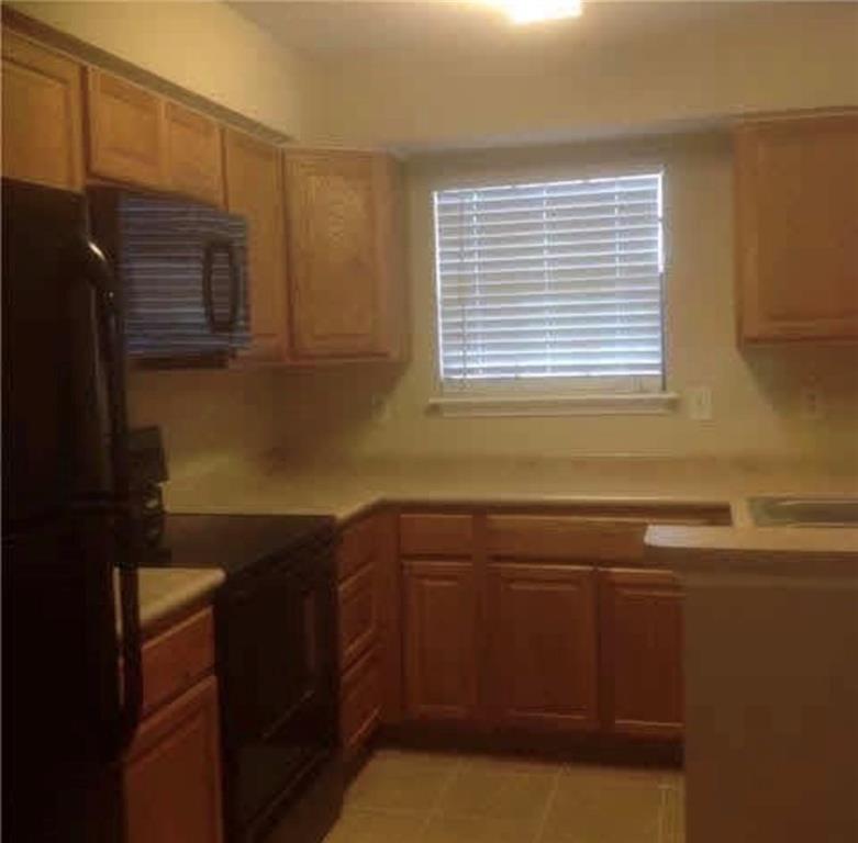 742 FAIRFAX Drive 106