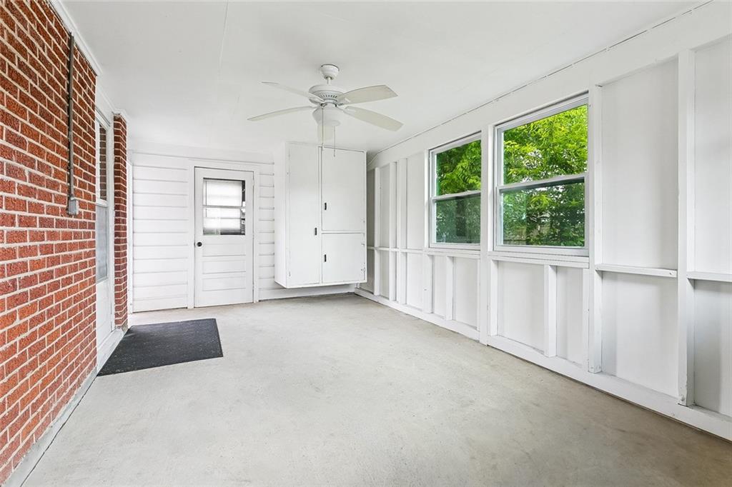 4 GRETNA Boulevard