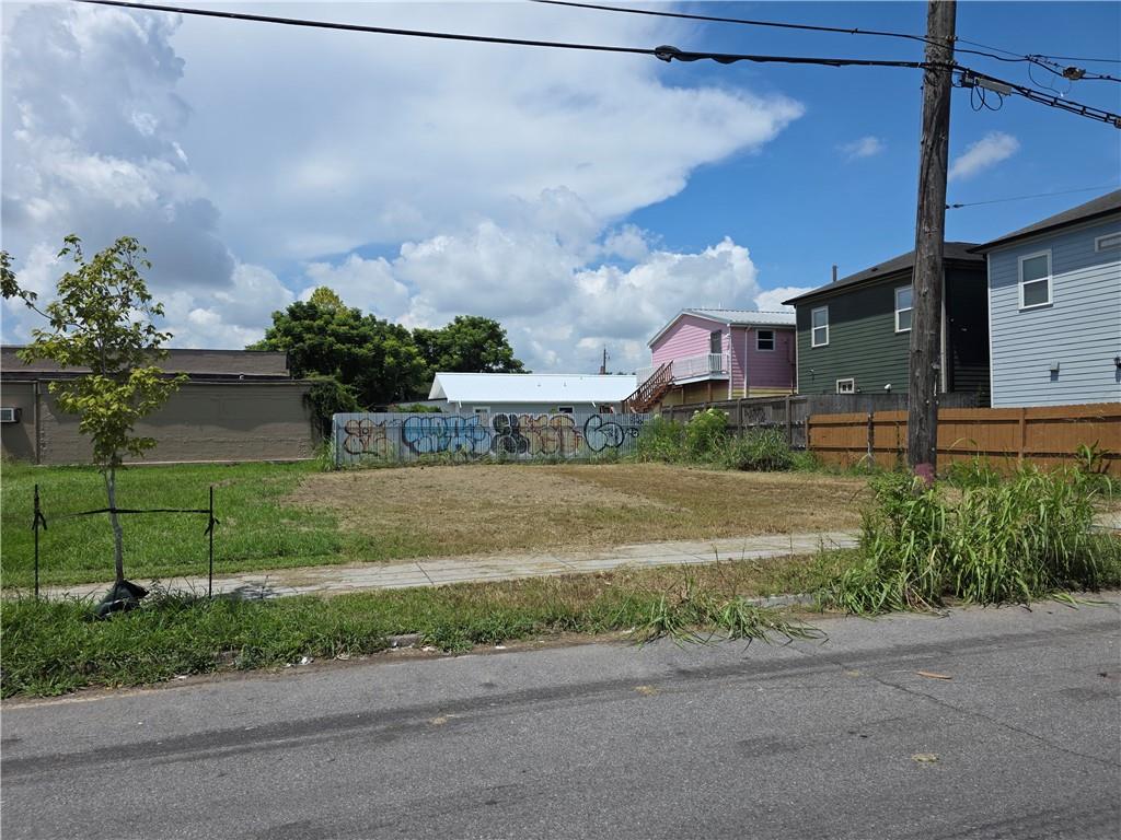 Photo 1 of 7 — 1620 LAHARPE Street, New Orleans, LA 70116