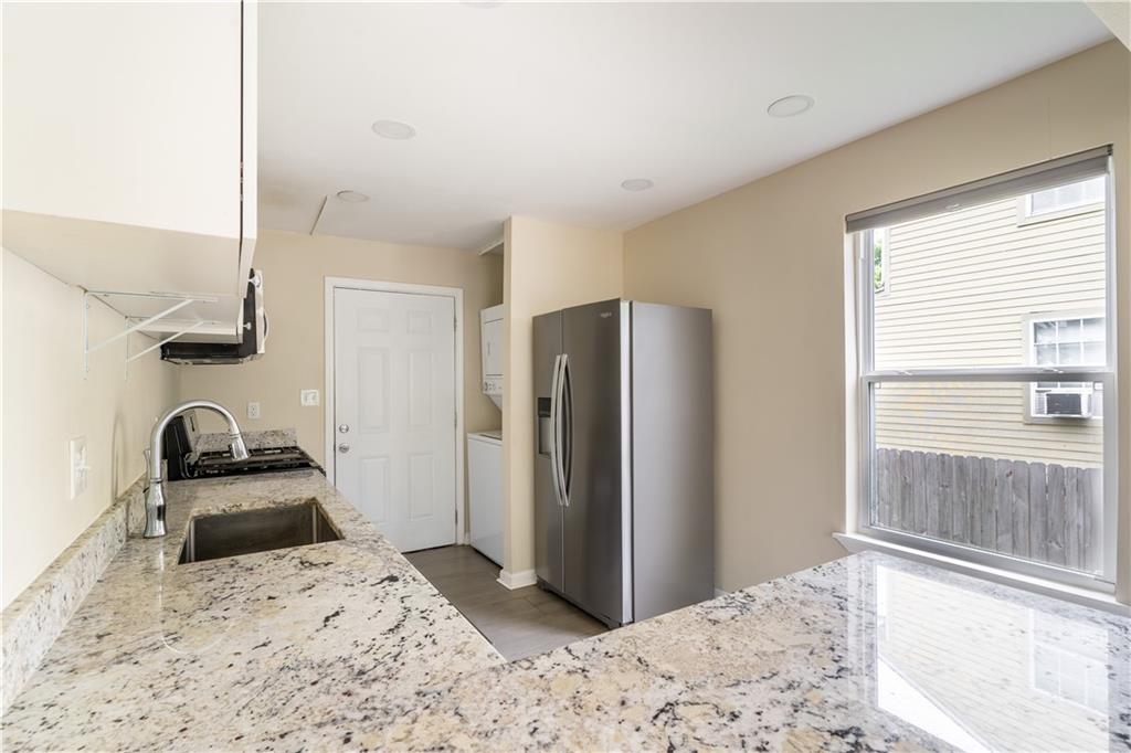 New Orleans, Louisiana 70122, United States, 2 Bedrooms Bedrooms, ,1 BathroomBathrooms,Residential,Active,61134