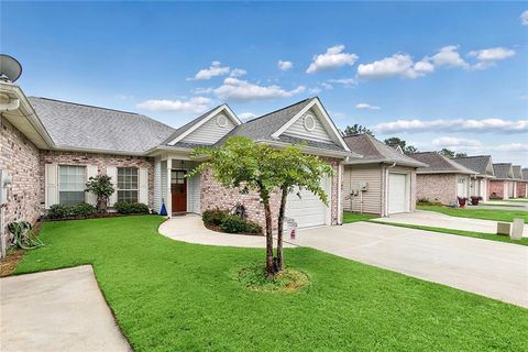 Photo of 109 EMERALD PINES Court, Mandeville, LA 70448 (MLS # 2567631)
