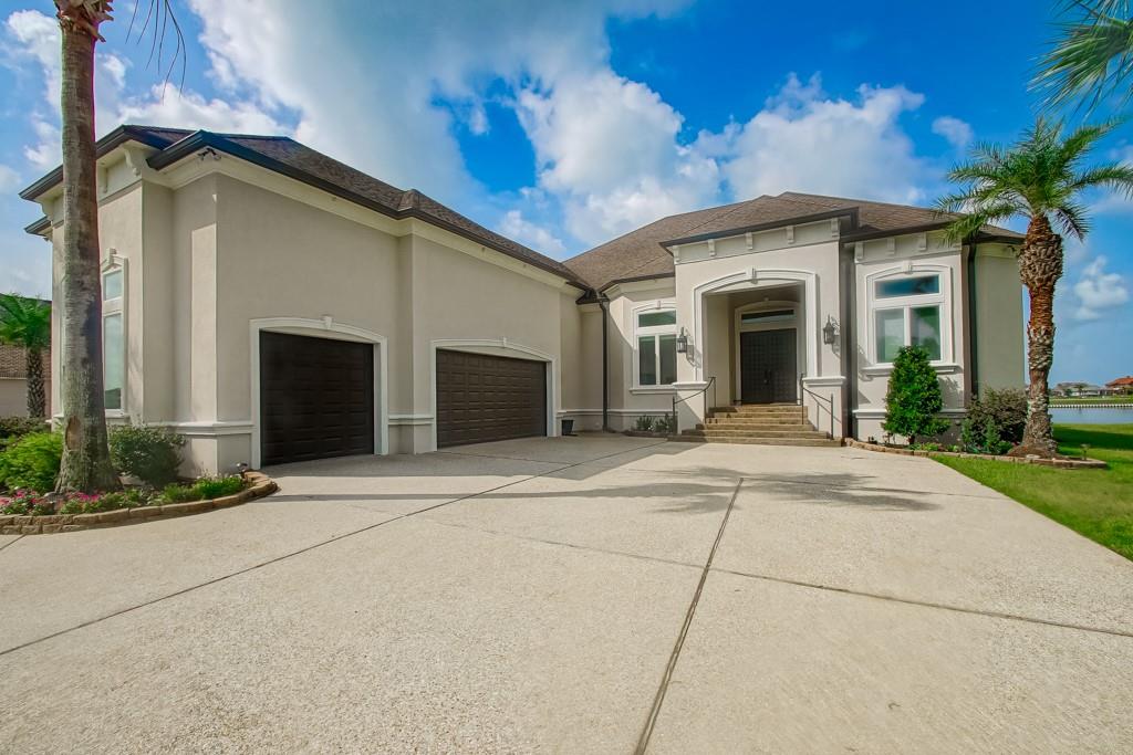 3012 SUNRISE Boulevard