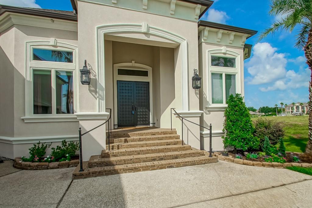 3012 SUNRISE Boulevard