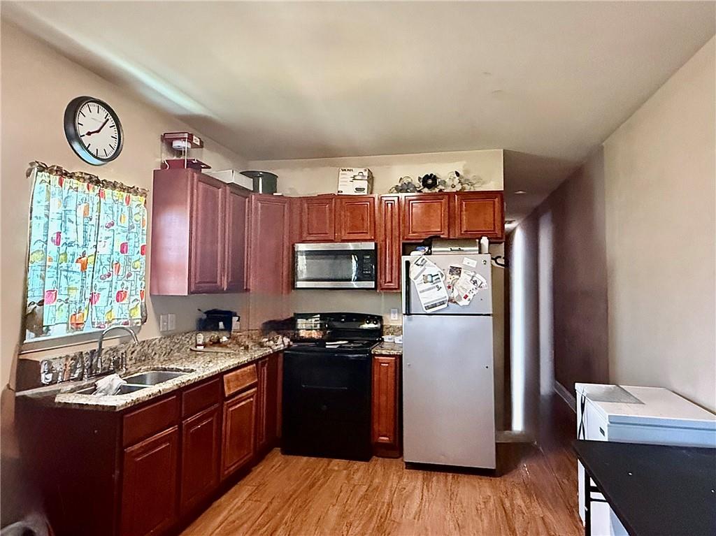 2615 S DORGENOIS Street