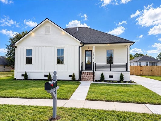 3013 LYNDELL DR, CHALMETTE, LA 70043 - Image e4c044d9cff4119cb8dfd3b4484a04cd/3076952991