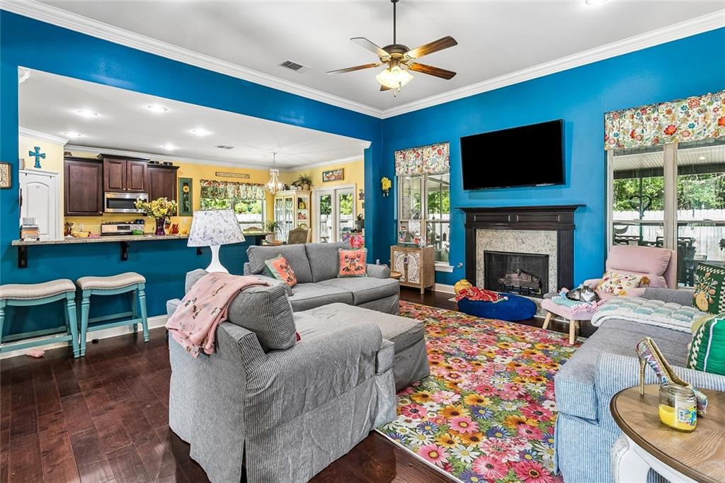 452 SILVER OAK Drive