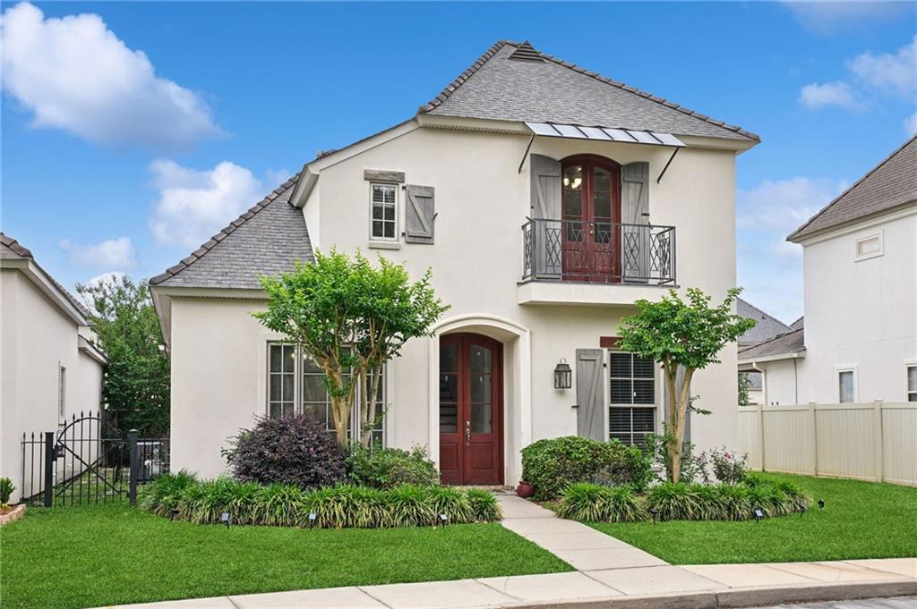 1210 MAGNOLIA ALLEY