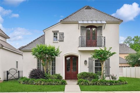 Photo of 1210 MAGNOLIA ALLEY Aly, Mandeville, LA 70471 (MLS # 2554315)